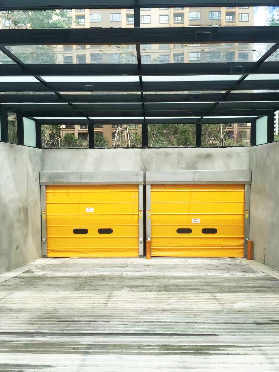 大連感應(yīng)快速卷簾門